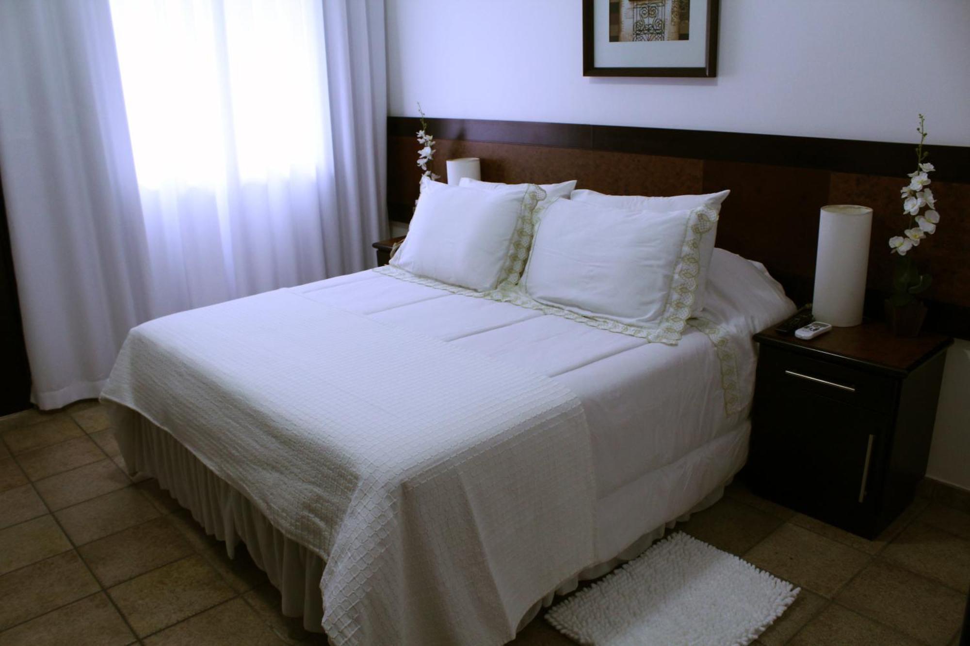 Hotel Dom Henrique Timoteo Экстерьер фото